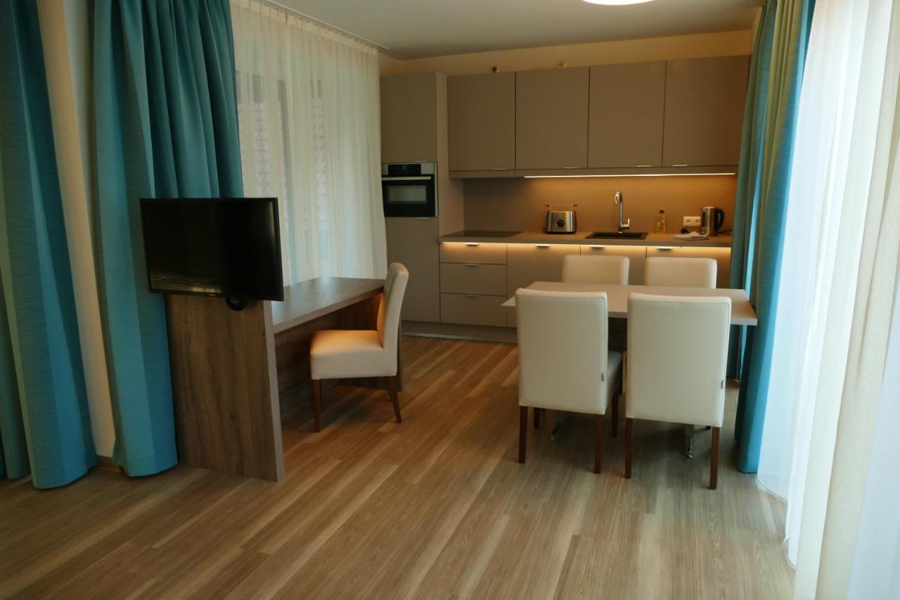 Meyn'S Apartments & Hotel سولتو المظهر الخارجي الصورة
